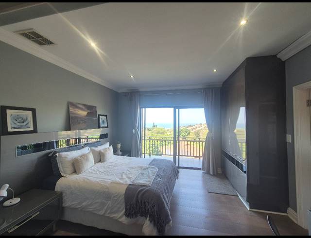 5 BEDROOM DUPLEX FOR SALE IN LA LUCIA